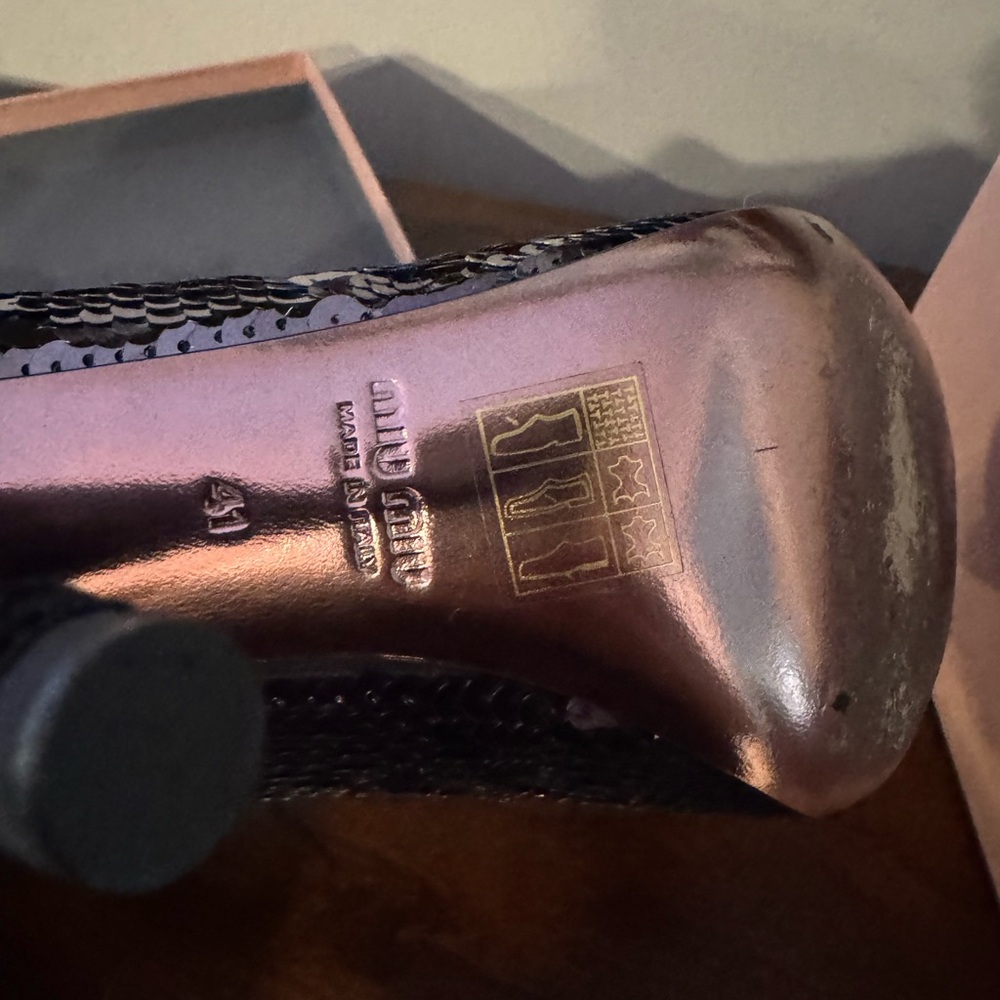 Miu Miu Sequin Pumps Size 41 - image 8